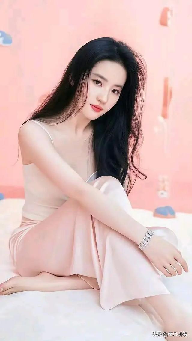 盛世美颜天花板，全网公认的十大中国女星