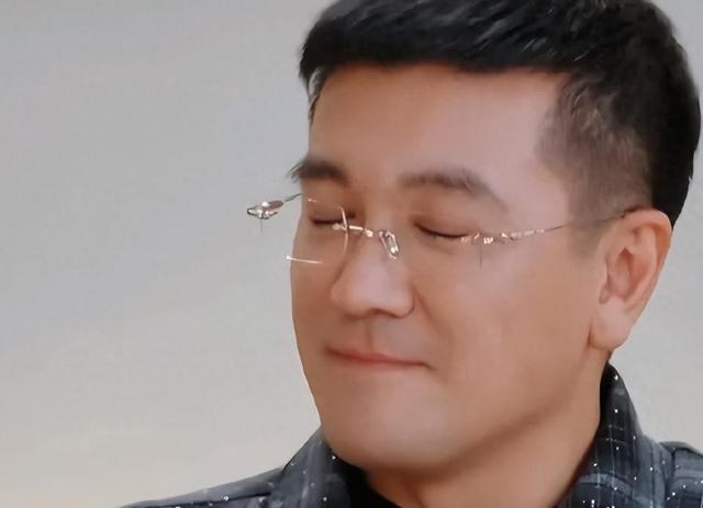 黄圣依做梦也没想到，离婚才7个月，8岁的儿子就开始为她争光了