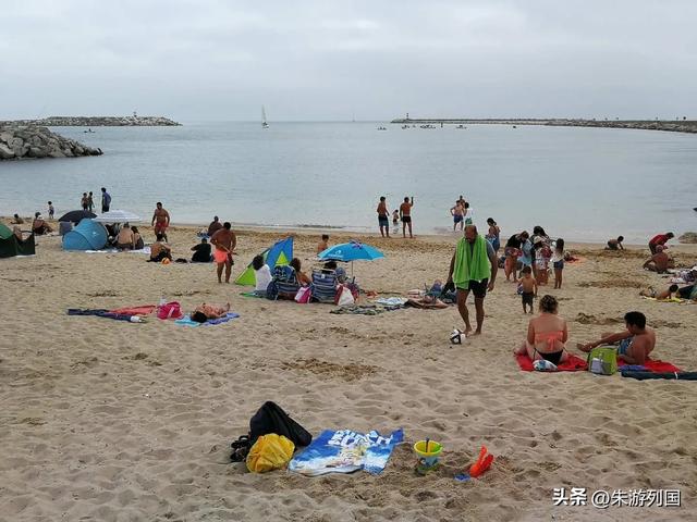 从波尔图到科英布拉，房车海岸线的慢时光