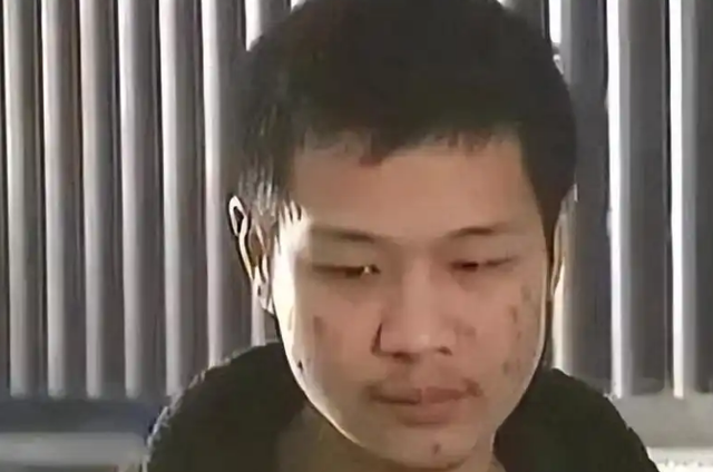 郑州一女护士被判死刑，临刑前突然喜极而泣，只因男友改判死缓