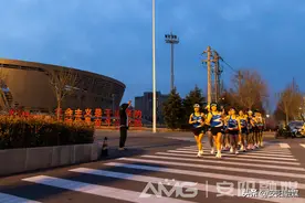 安阳马拉松赛道试跑！20名体验官共赞“最美赛道”图片