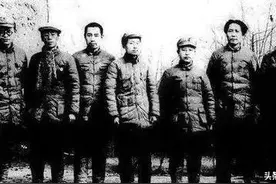 盘点近代四川籍十大名将，个个都是开国元勋，四位成为了开国元帅图片