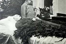 列宁已去世99年，俄罗斯为何每年花百万美元去维护，也不将其下葬图片