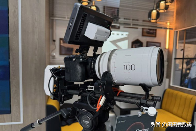 FX3 或可再战十年！ Viltrox 黑科技 PL 镜头转接环，无 LiDAR