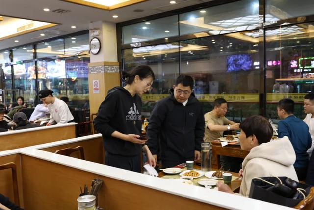 在祖国的心脏里穿越,带给我无限的惊喜与回忆