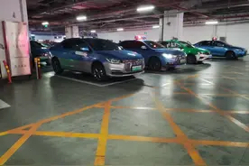 深度分析为什么出租车司机已经沦为了新时代最底层的牛马图片