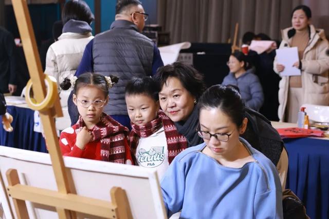 艺术跨年 全民共创 第十届中国北京国际美术双年展跨年活动在北京展览馆举办