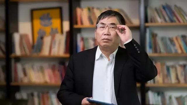 聂卫平去世仅1天恶心的一幕发生，私生活被扒，郎平也受牵连