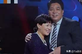 重庆17岁男孩受浙江女子资助，20年后成亿万富豪，赠百万支票报恩图片