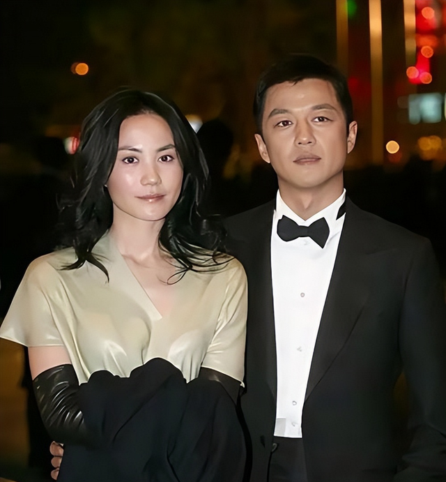 李亚鹏官宣离婚不到24小时，令人恶心的一幕发生了，汪峰也遭殃