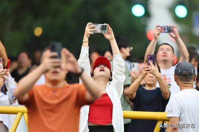 本周六、周日，新民大街精彩继续！
