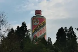 散瓶飞天茅台，跌破1800元图片