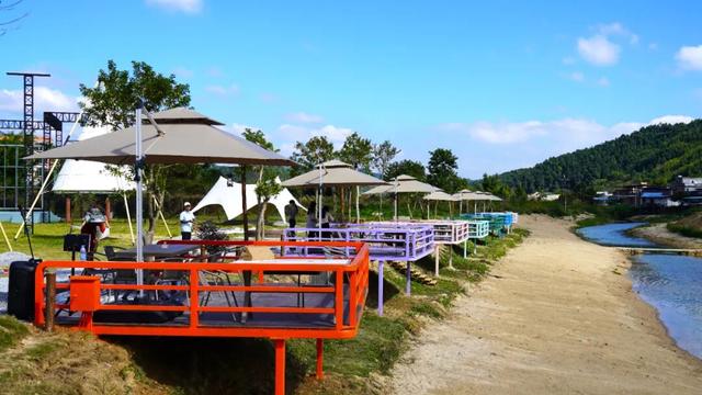 沉浸式感受韶关新丰绝美秋色！ 2天1夜赏枫露营品美食，徒步泡温泉，一起去躺平 ！