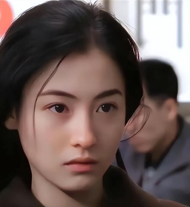 耍大牌，爱撒谎，私生活混乱！难怪二十年过去，向太还不肯放过她