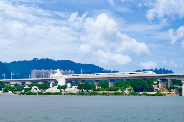 桂在交旅｜防城港：大道通行赴山海