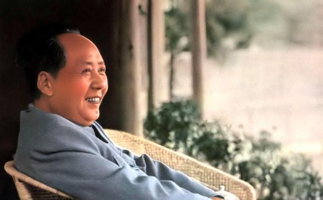 毛主席预言：未来有两个国家将对中国产生最大威胁，如今果然应验