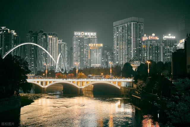 北京人去了昆明和贵阳，直言不讳：昆明和贵阳生活方式截然不同！