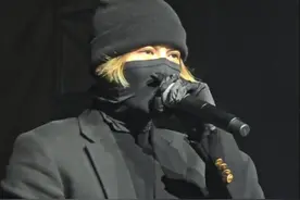 国际巨星王嘉尔，火遍全国的人气偶像，还三登科切拉图片