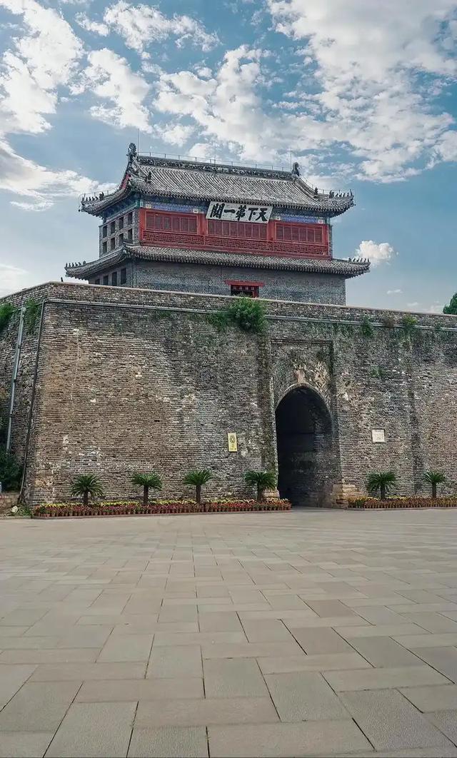 我爱有山有水四季分明的秦皇岛