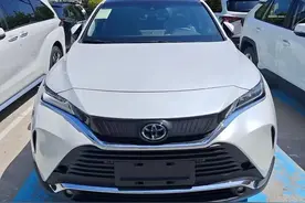 凌放HARRIER：19.18万起，2.5L、E-CVT，选它还是选探岳？图片