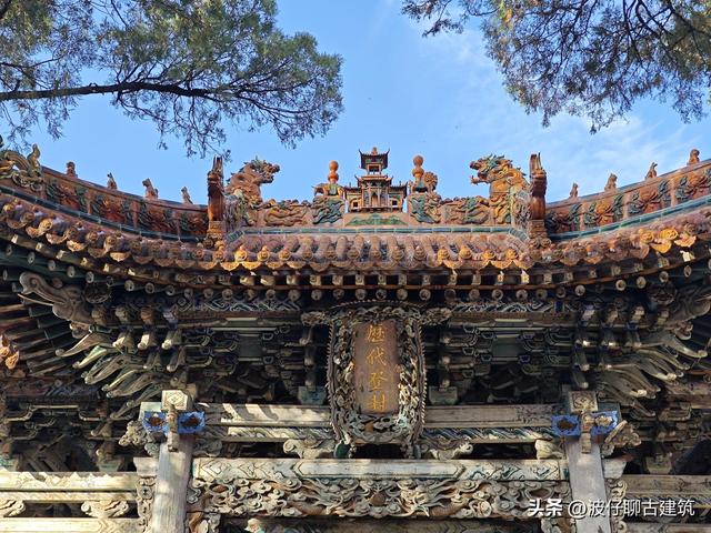 为寻古建深入介休，偶遇热心大爷，邂逅惊艳时光的东岳庙献殿