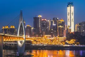 烟火山城 生生不息图片