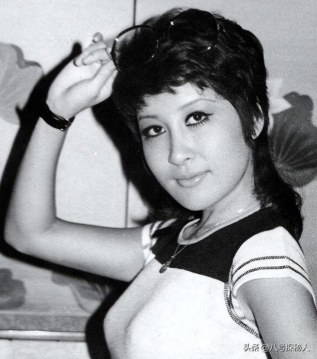 没想到！52年后丁珮终于说出真相：李小龙死前在床上倒了12分钟