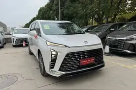 从安全性、舒适性你会选塞纳，奥德赛，艾丽绅，GL8那一款图片