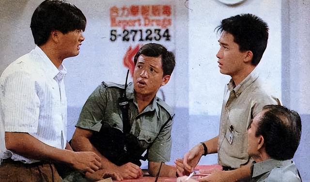 名门之后甘当绿叶，许绍雄家世有多显赫？40年演艺成港剧传奇
