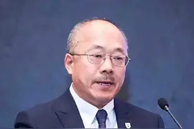 提出禁止焚烧秸秆的专家被抓，美国释放3名中国公民图片