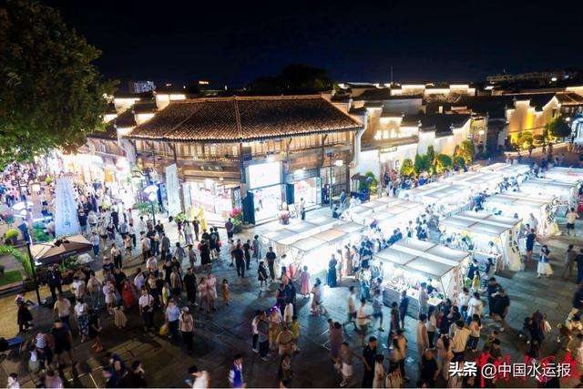 浙江全省泛舟日活动在衢州启动