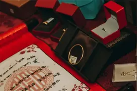 三金加钻戒一般多少钱？图片