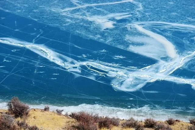 西藏没有海，却收集了世间所有蓝