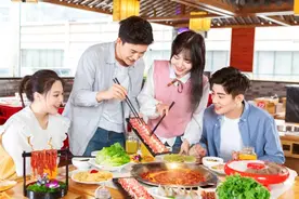 “AA制”里的“A”是什么意思？一个单词暴露你的英文水平！图片