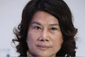 董明珠，卸任格力芯片公司职务图片