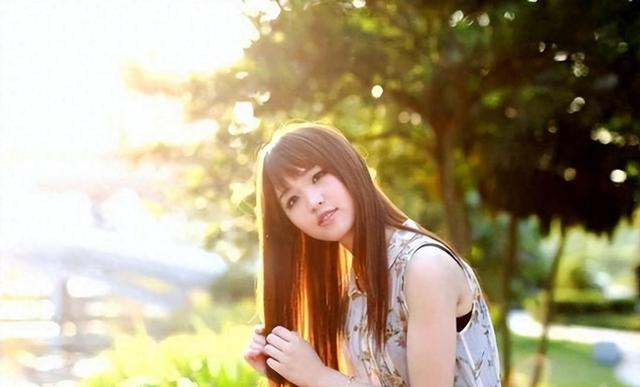 边牧撞碎100万玉镯，被主人暴打后卖到狗肉馆，3天后主人回家傻眼