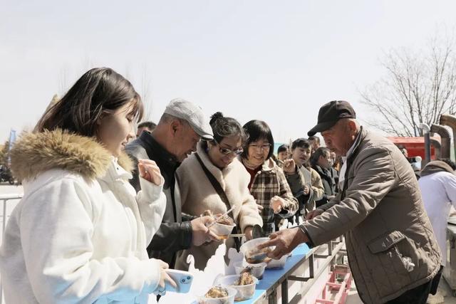 现场来了！2026呼和浩特黄河开河民俗文化周今日盛大开启！
