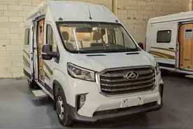 大通V90加长轴房车，6座布局两张床，高配10度电，售价25.8万图片