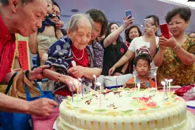 农村老人过寿，为什么“过九不过十”？老人过寿一定要注意！图片