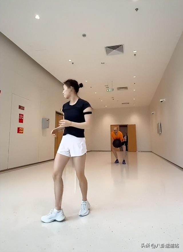 这一次当众落泪的陈芋汐	，给全红婵提了个醒，原来周继红说的没错