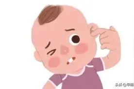 解读宝宝抓耳朵的背后：成长的信号与健康的守护图片