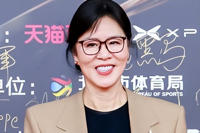 钱再多有什么用，64岁郎平如今的现状，给所有运动员们提了个醒