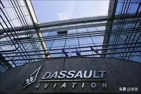 歼-10C南亚“开饭”，阿联酋：“阵风”可以无理由退款吗？图片