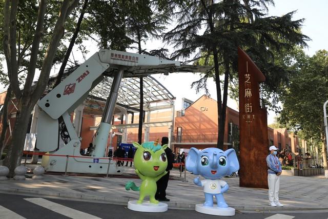 姚安娜回应华为超4000员工开阿维塔