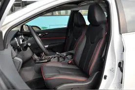 7.68万提辆新款启辰D60，行驶8000公里后，车主详细说出了优缺点图片