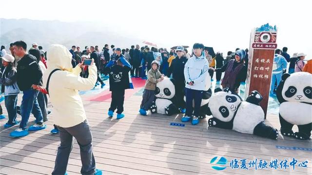 临夏州各县市国庆节旅游市场“热力十足”