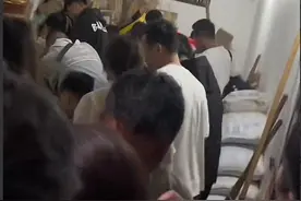 河南宝泉景区出事了！数万旅客滞留无法下山，背后的真相叫人扎心图片