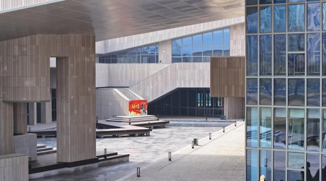 元宝岛,仲春飞一个~