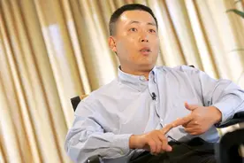 段永平:不能把公司赚的钱分给员工，我宁愿放弃年薪100万的工作图片