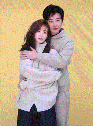 罗晋在八宝山为父亲办告别仪式，没回江西	，罗父在老家是大领导